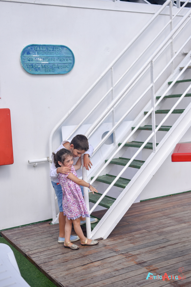 vacaciones-en-barco-de-trasmediterranea-viajarenfamilia-7