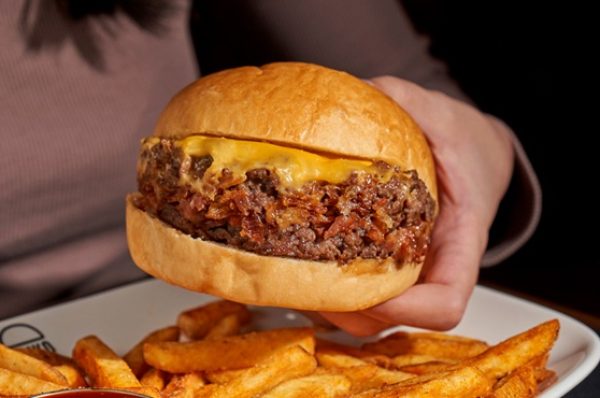 La hamburguesa sin gluten que toda la familia merece: GOIKO abre en Barcelona