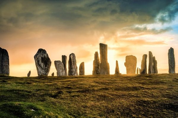 Viaje a Escocia con niños: descubrir los escenarios de “Outlander” tras el final de la serie
